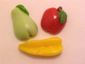 B49/0574 – Carambola/Maçã/Pêra – 3,5cm x 1,5cm(26)