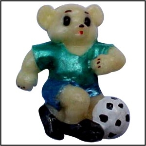 A50/0157 – Urso Jogador – 5,5cm x 4,5cm(64)