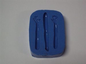 A20/1526 – Braços e Perna – 0,5cm x 5,5cm(30)